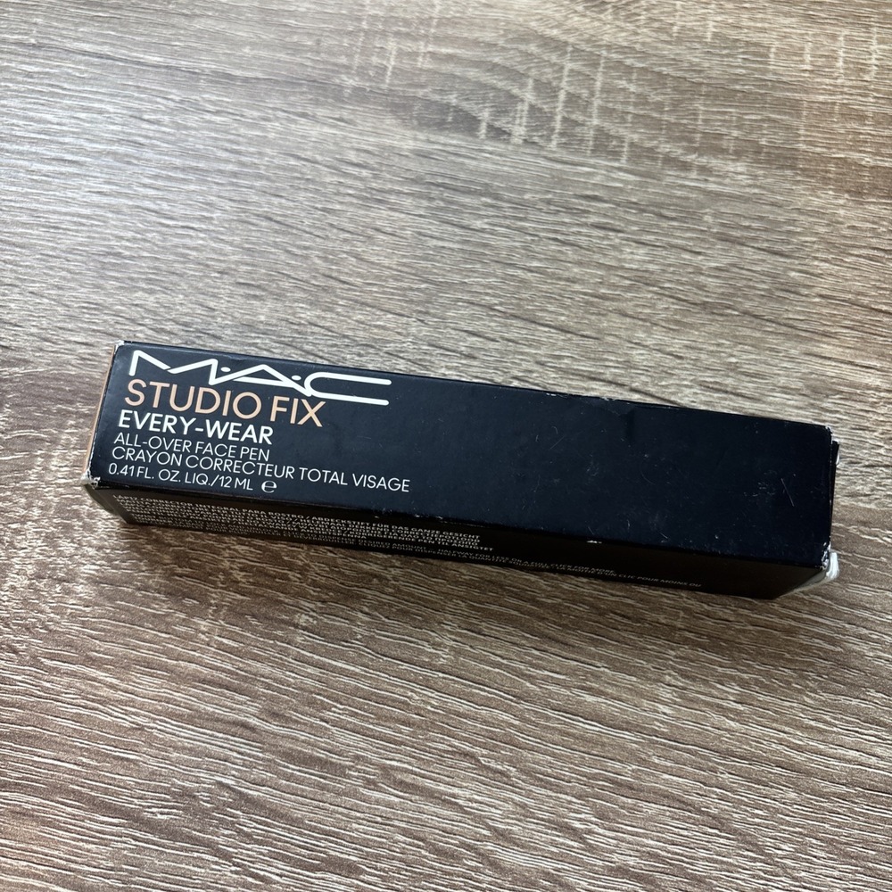 MAC Studio Fix Every-Wear All-Over Face Pen NC35 Brand NEW In retail Box